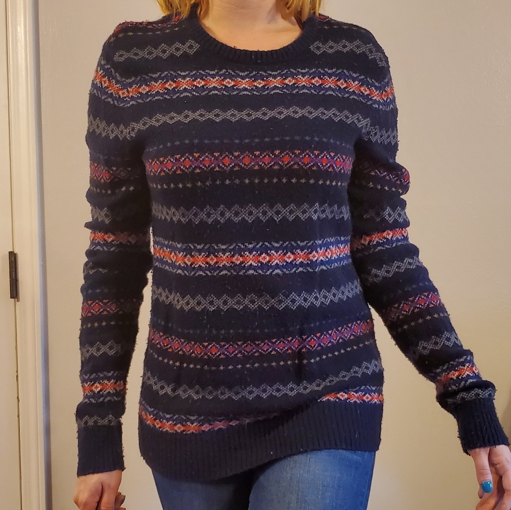 American Eagle sweater